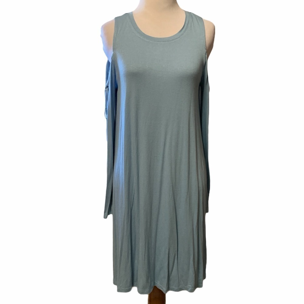 Light blue cold shoulder dress with ties at sleeve